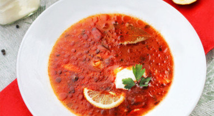 Солянка сборная мясная