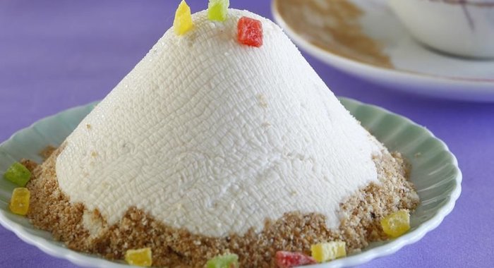 Пасха без яиц с вареной сгущенкой и имбирем