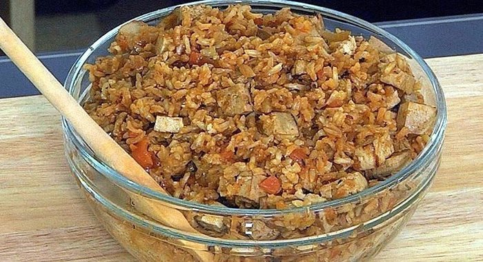 Вегетарианский плов с тофу