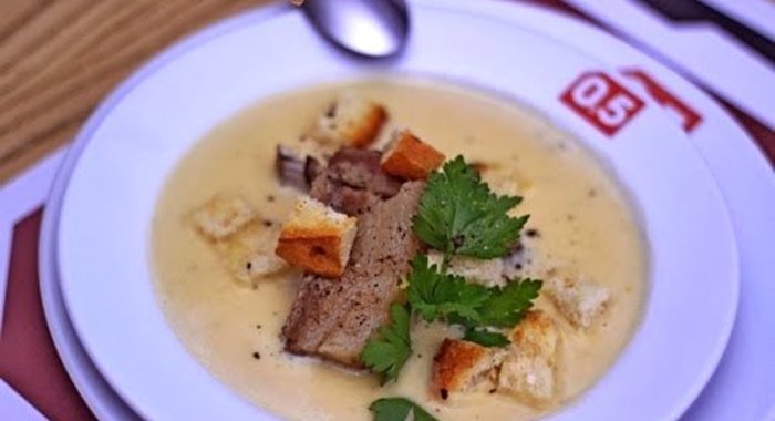 Суп-пюре гороховый с курицей