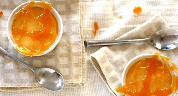 Крем-карамель в горшочках