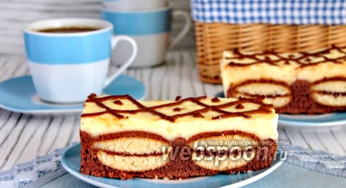 Шоколадный кухен с печеньем и пудингом