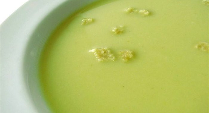 Суп-пюре из крапивы и черемши