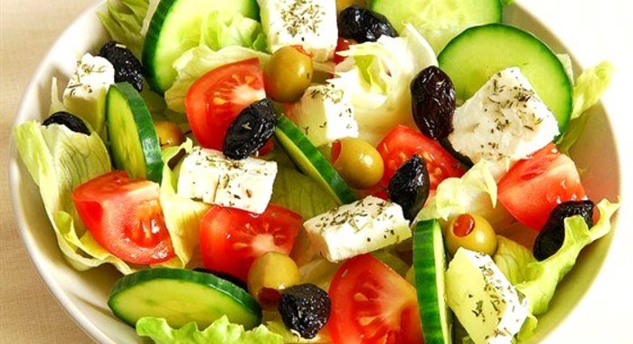 Греческий салат с мятой