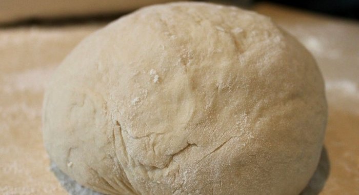 Тесто для пиццы без дрожжей