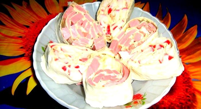 Рулеты из лаваша