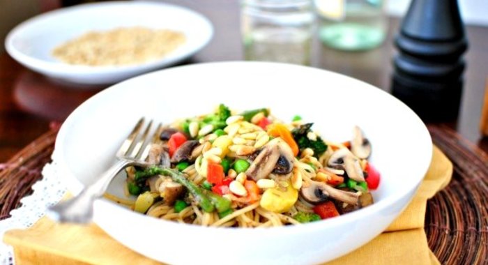 Запеченные овощи с грибами в духовке