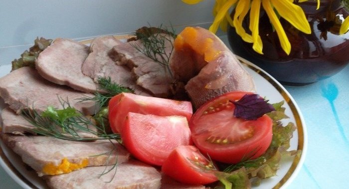 Рулет из говяжьего языка