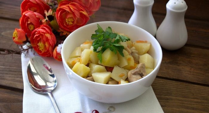 Рагу из курицы с картошкой