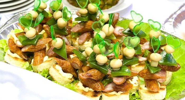 Бутерброды закусочные с грибами