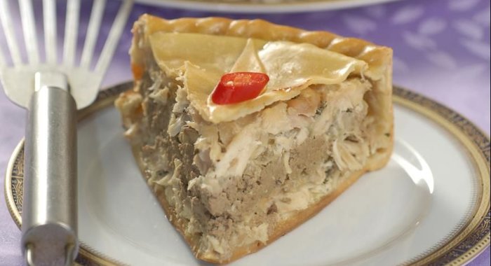 Пирог из кролика с паштетом