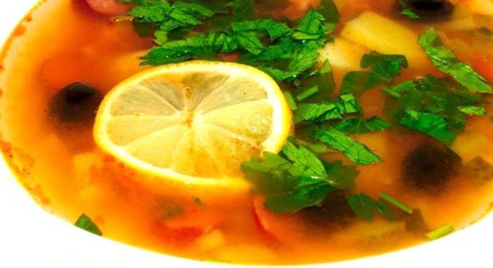 Солянка мясная