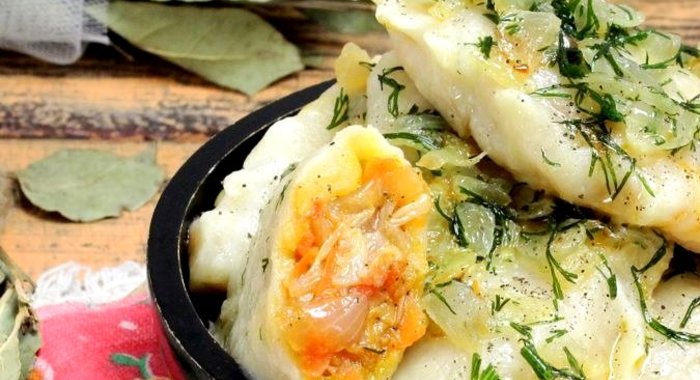 Постные вареники с капустой