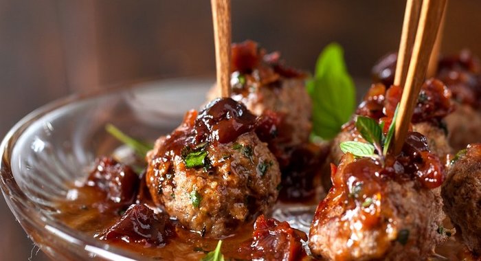 Тефтели в кисло-сладком соусе