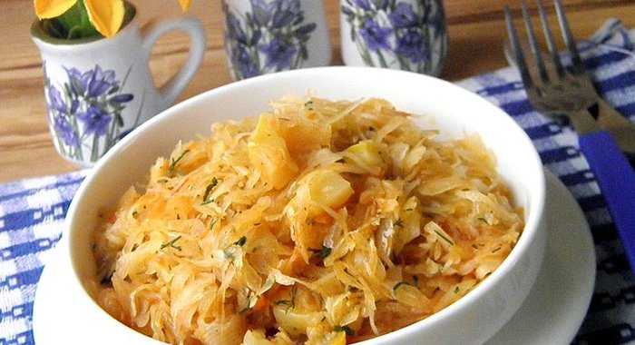 Солянка с кабачками и капустой