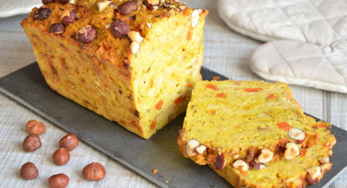 Кекс с чечевицей, морковью и фундуком