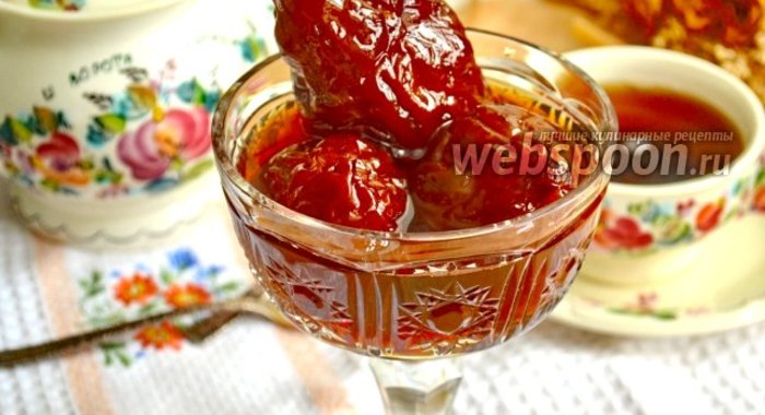 Варенье из груш с красным вином