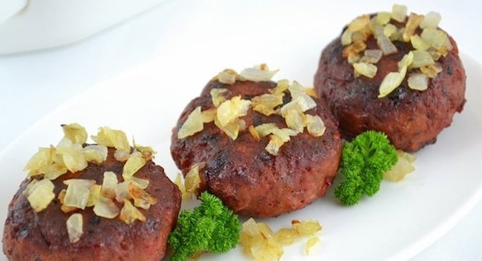 Свекольные котлеты с мясом