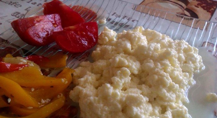 Сырный омлет