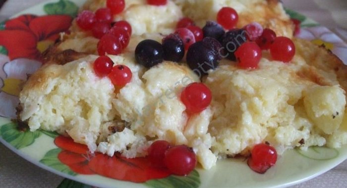 Творожная запеканка со сгущенкой