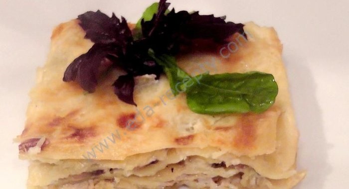 Лазанья с курицей и грибами