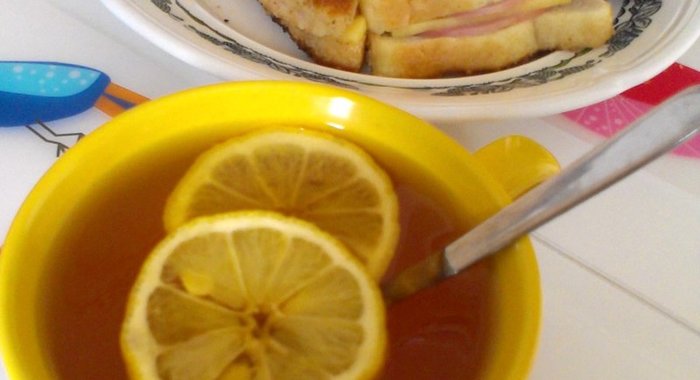 Гренки с сыром и ветчиной