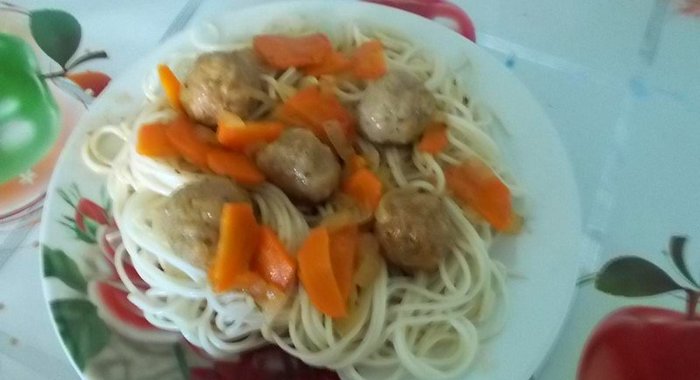 Тефтели куриные в томатном соусе