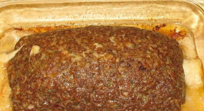 Мясной рулет с сыром