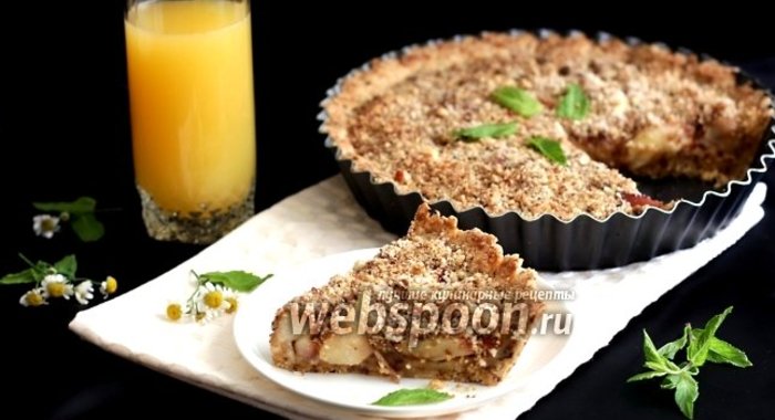 Миндальный пирог с нектаринами