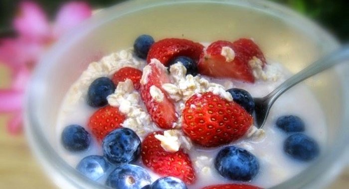 Ленивая овсянка в банке