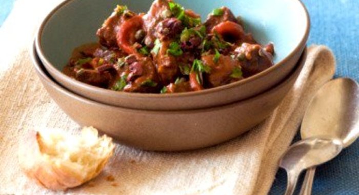 Гуляш в кубинском стиле