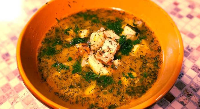 Уха с картофелем на курином бульоне (Архиерейская уха)