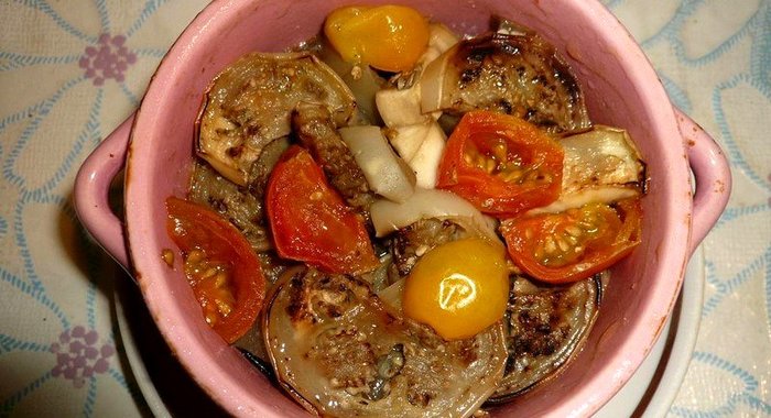 Овощи в горшочке