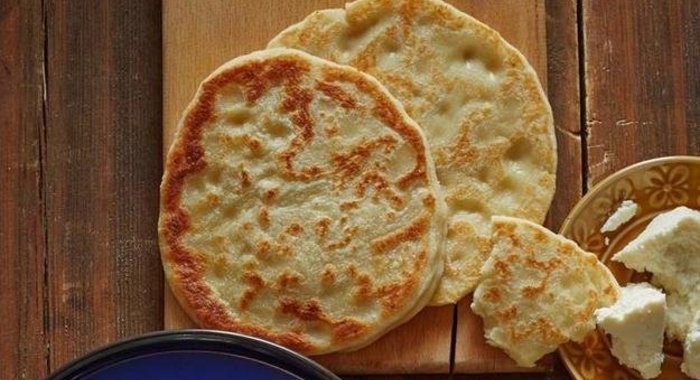 Творожно-сырные лепешки