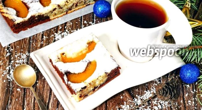 Мраморный пирог с персиками