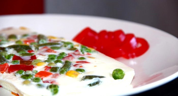 Омлет с мексиканской смесью