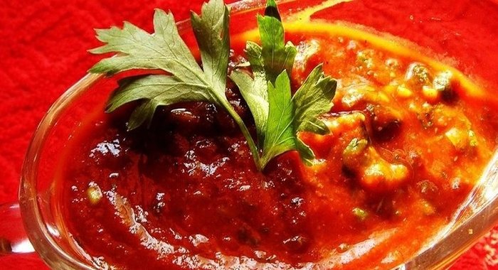 Сацебели на курином бульоне