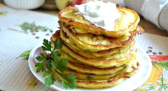 Пышные оладьи из кабачков