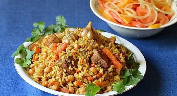 Плов с нутом