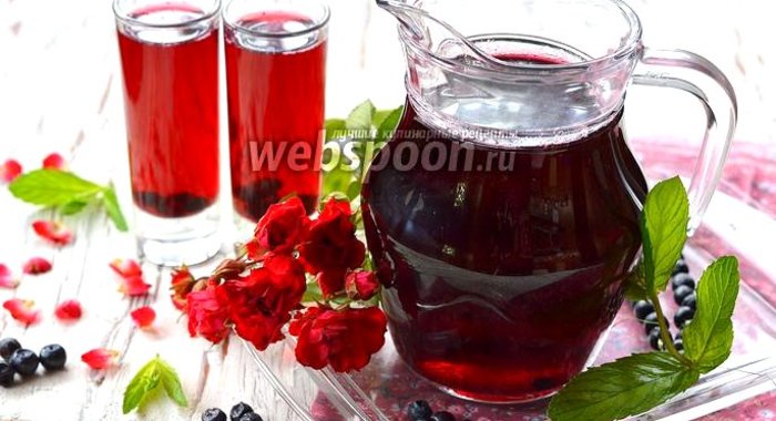 Компот из черники