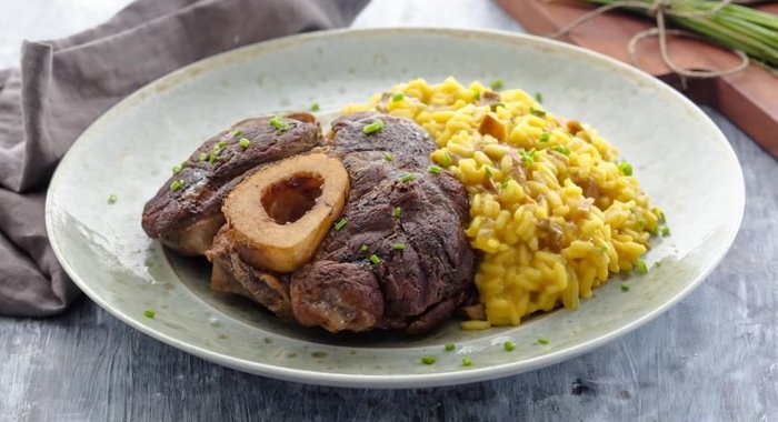 Оссо буко с ризотто миланезе