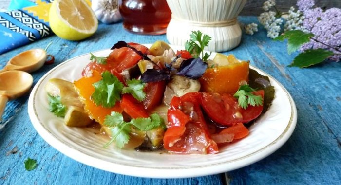 Маринованные овощи по-гречески