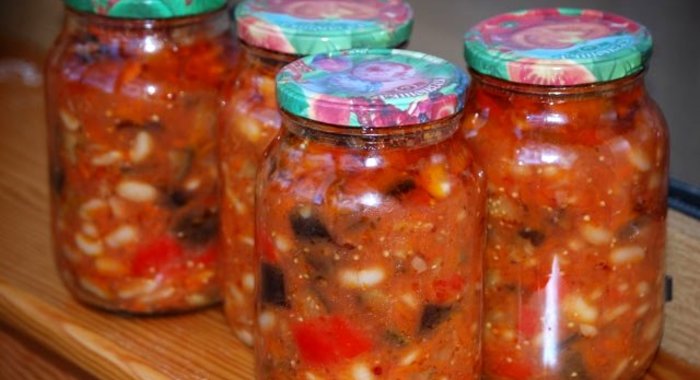 Солянка с баклажанами