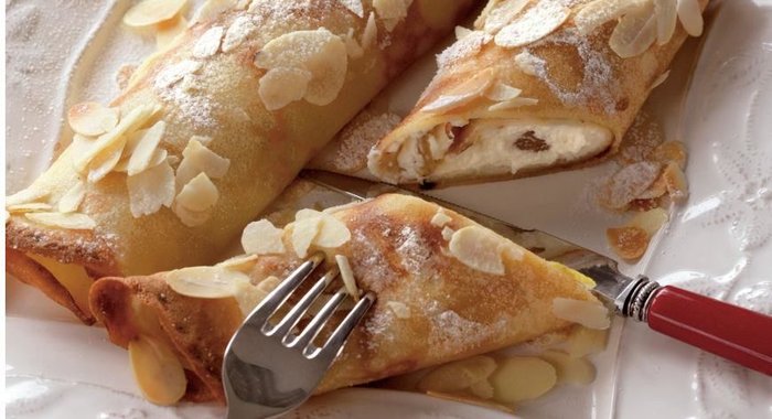 Блинчики с крахмалом, фаршированные рикоттой