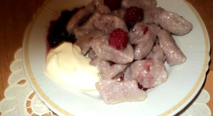 Вареники ленивые с ягодами