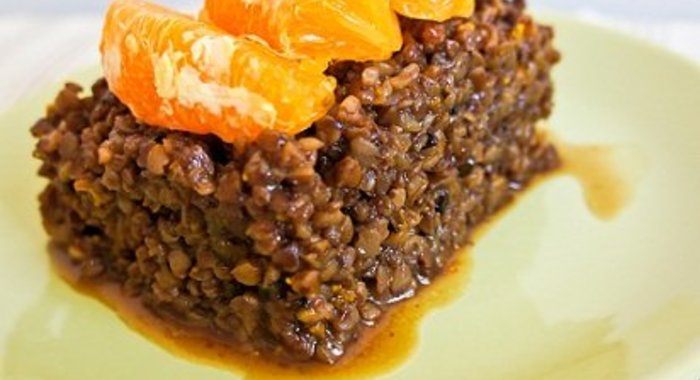 Гречка с финиками и апельсинами