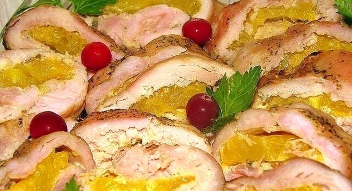 Куриный рулет с чесноком