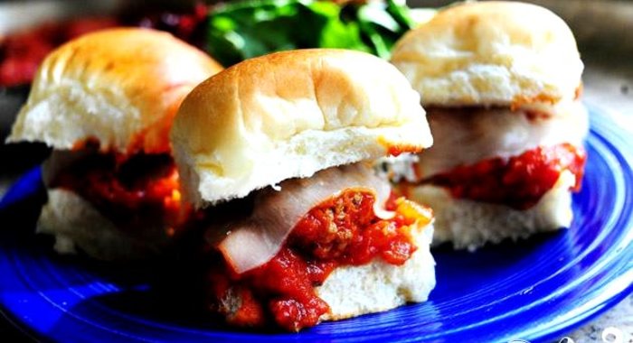 Мини-сэндвичи с фрикадельками