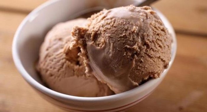 Шоколадное мороженое