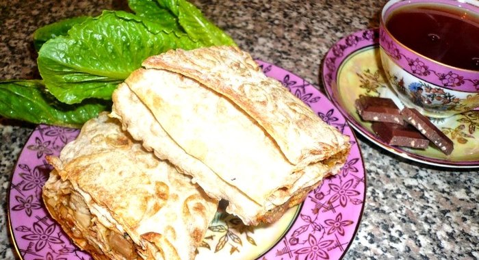 Лаваш с курицей и морковкой